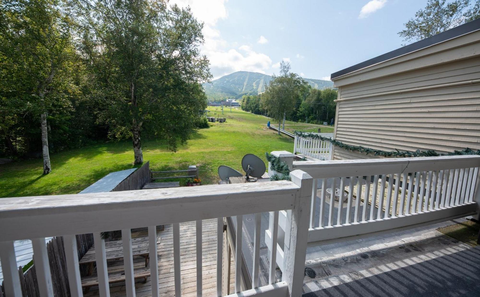 Sugarloaf Inn Carrabassett Valley Exterior photo